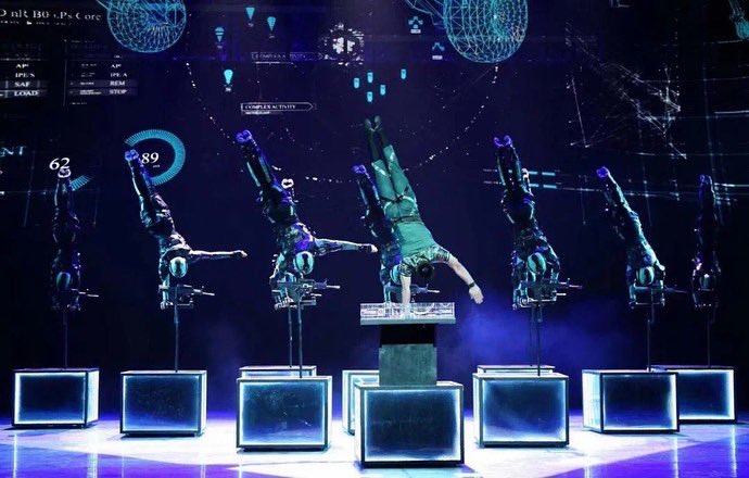 fineartlight's tweet photo. Acrobatics + drama+ military theme + FINE ART light 
Lighting designer chose FINE ART to meet the requirements of CRI and CTO. FINE1400LH BSWF with CRI>95 played a significant role in color rendition.

Fixture list:
FINE 1400LH #BSWF
FINE 4019 #PIXIE
FINE 550 #BSW
FINE 1512C AL https://t.co/94i5jGN0ct