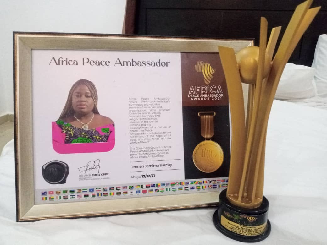 JennehBarclay's tweet photo. I was Awarded as Africa Peace Ambassador from Nigeria, Abuja 2021. https://t.co/fMUBjo8VQj
