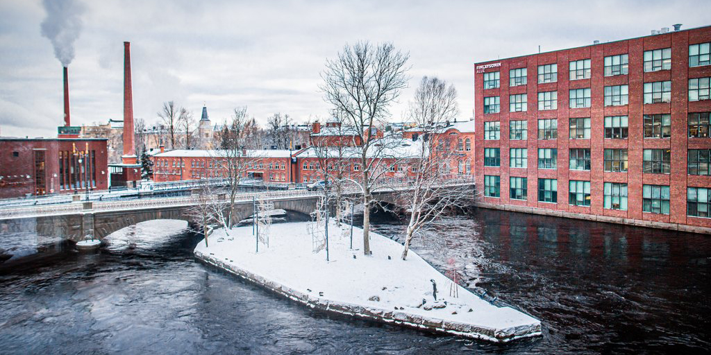 Tamperekaupunki's tweet photo. Kaupungilla on avoinna viestinnän harjoittelijan paikka. Tulethan auttamaan meitä Tampere.fi-uudistuksen sisällöntuotannossa ja muissa päivittäisissä viestintätehtävissä 1.3.–31.8.2022. 
Hakuaika päättyy 14.1.
https://t.co/hMWqI3PLJn

#Tampere #rekry #viestintä

📷 Laura Vanzo https://t.co/N8PnzYVPaN