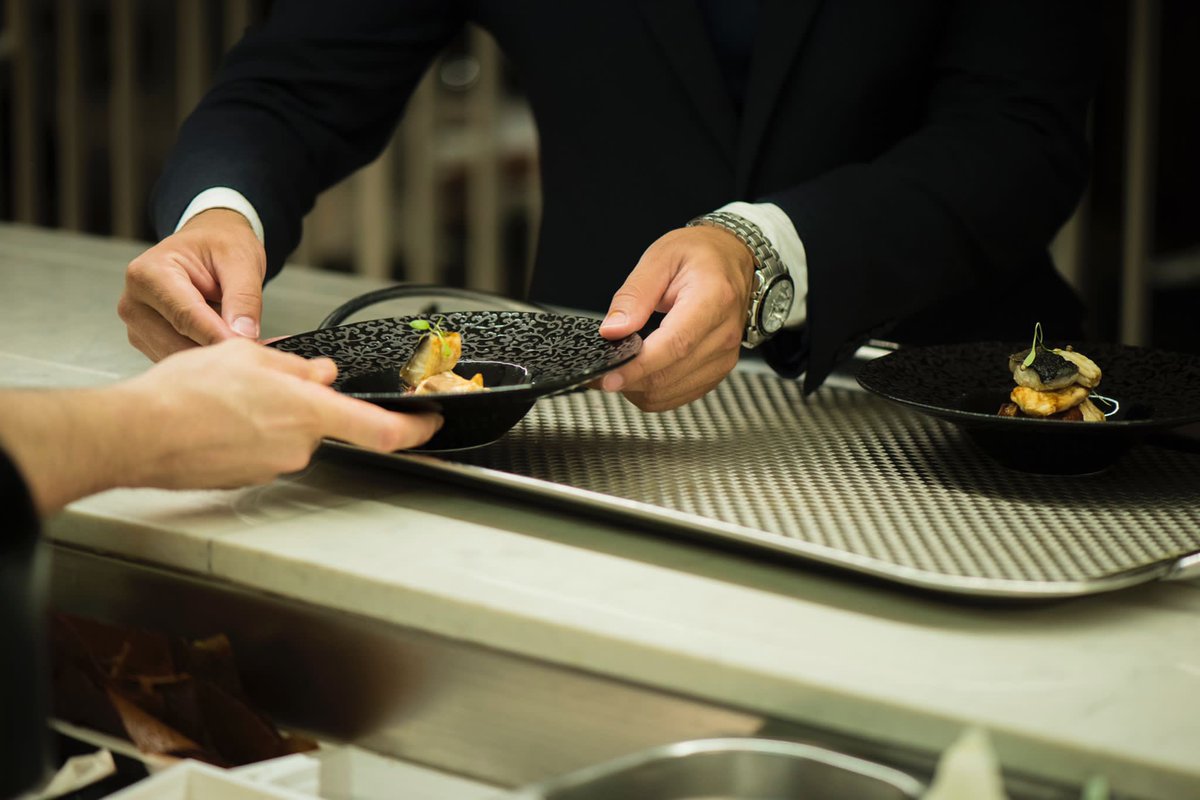 Estem molt contents d'anunciar que ens han renovat 𝗹'𝗲𝘀𝘁𝗿𝗲𝗹𝗹𝗮 𝗠𝗶𝗰𝗵𝗲𝗹𝗶𝗻🌟 al #Xerta 

El camí no ha estat fàcil, però gràcies a l'equip ho hem tornat a aconseguir! I a vosaltres, 𝗲𝘀𝘁𝗶𝗺𝗮𝘁𝘀 𝗰𝗹𝗶𝗲𝗻𝘁𝘀, 𝗮𝗴𝗿𝗮𝗶𝗿 𝗹𝗮 𝘃𝗼𝘀𝘁𝗿𝗮 𝗳𝗶𝗱𝗲𝗹𝗶𝘁𝗮t🖤