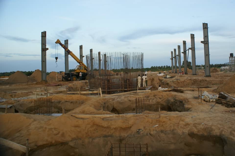 GelmaGgs's tweet photo. [#Subcontractor] GGS- GELMA GLOBAL SOLUTIONS @GelmaGgs
Metallic Construction Project Africa
Warehouse construction #CementPlant #metallic   #construction #project 
Follow us on #LinkedIn #Facebook #Instagram #YouTube
E-mail : ggs.burkina@gmail.com
WhatsApp : +226 66 39 86 86 https://t.co/f3EYwOuPtW