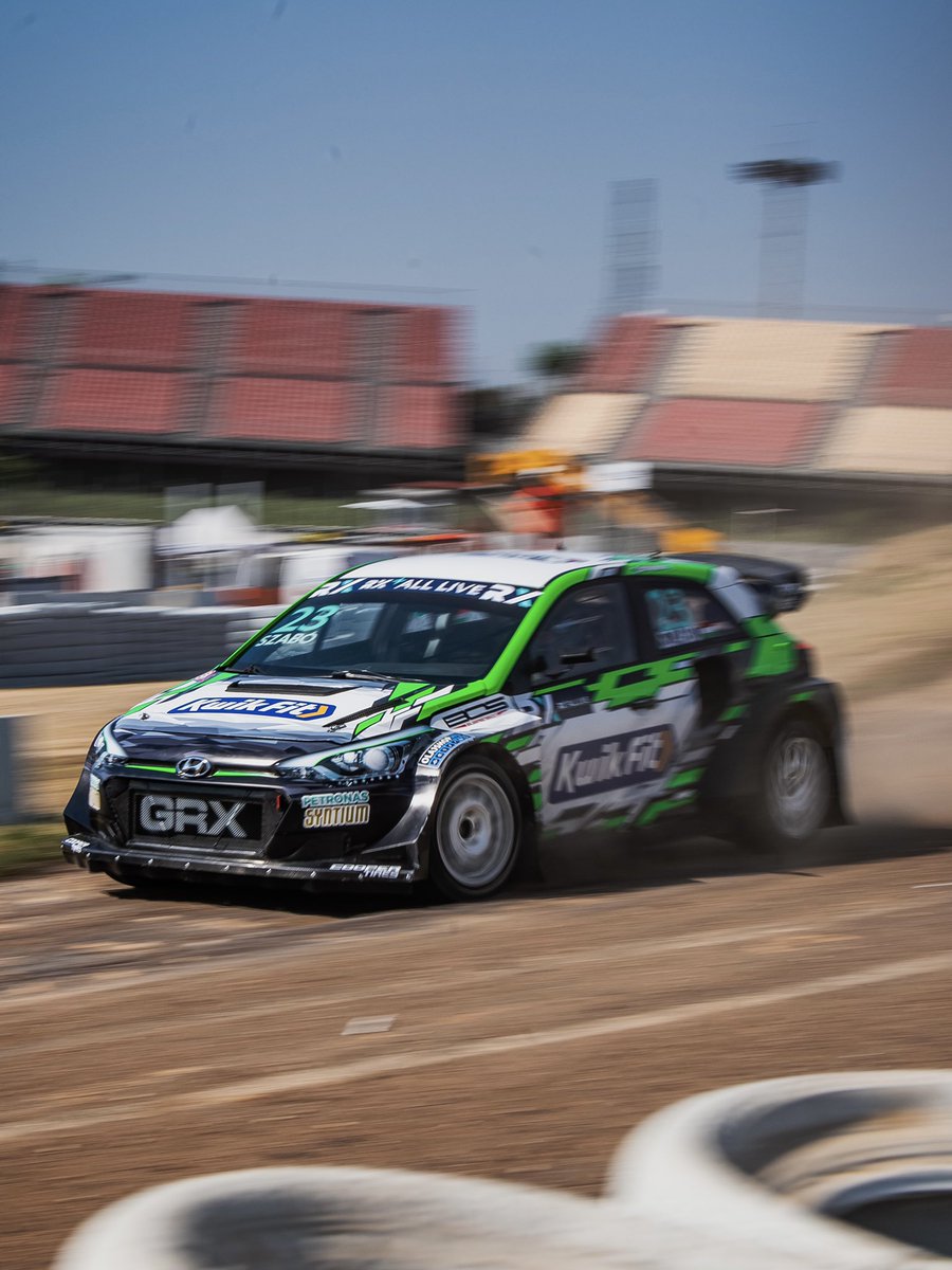 GronholmRX's tweet photo. Has anyone else caught yourself dreaming about the sunny weather in Spain?🕶

*asking for a friend*

#GRXSET #GRX #GronholmRX #SETPromotion #WorldRX #Rallycross #CatalunyaRX https://t.co/XXErhTsG0I