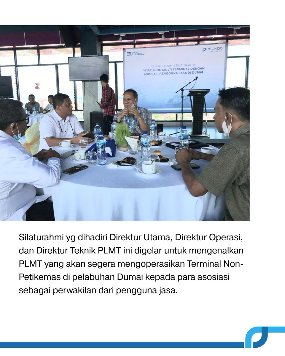 PelindoSPMT's tweet photo. #Portlovers, Pelindo Multi Terminal melaksanakan kegiatan Ramah Tamah dan Silaturahmi dengan Asosiasi Pengguna Jasa di Dumai yang terdiri dari INSA, APBMI, ALFI/ILFA, dan KADIN Dumai bertempat di Dumai, Selasa, 14 Desember 2021. https://t.co/os1qAa4VuU
