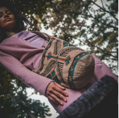 SStevensmith11's tweet image. Our lovely assortment of Columbian handmade bags is hand-tailored in Colombia utilizing top-notch calfskin and brilliant textures obtained from native art laborers. 

For visit: bit.ly/3DWyeeI

#naturalbackpack 
#handmadebags
#bags
#handmadebackpack
#backpack
#hempbags