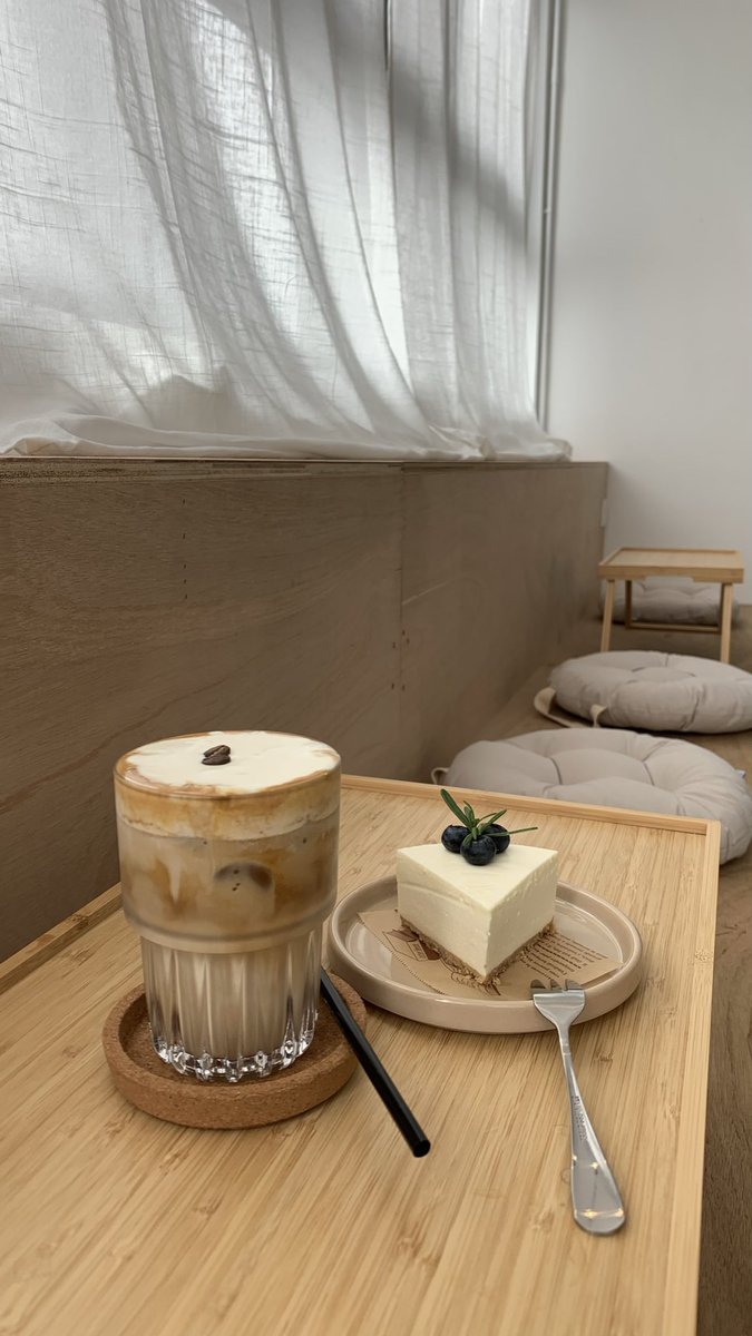 adamalewi's tweet photo. A Soufflé serve cafe
📍Wite Coffee Bar, Batu Pahat
#ngopi
#hiddencafe
#coffee
#cake https://t.co/vEBoXwsM53