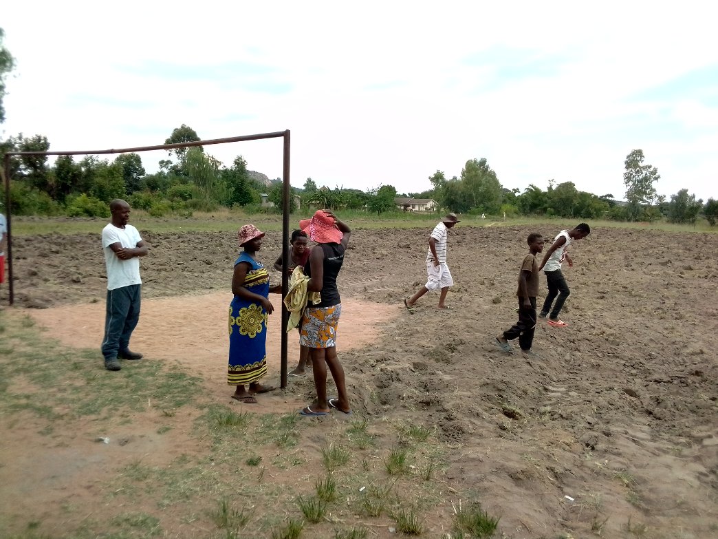 Piwamac's tweet photo. A Bindura man, Costa Mapesa ploughed Mukandabutsu soccer field in Mupandira last Saturday derailing a soccer tournament set for  this weekend. Residents claim the pitch, built 21 years ago is on council land while Mapesa says the area belongs to his  father. @ZBCNewsonline https://t.co/Hfb7muVwX1