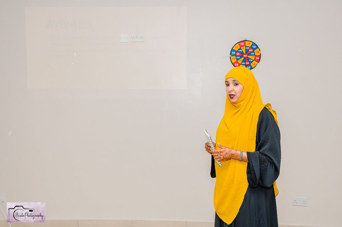 HuskaPhotograp1's tweet photo. Presentations ongoing as the leaders hear out what problems we as the youths have.
#NYCInGarissa
#UNDPDeepeningDevolution
#FUNArated https://t.co/BqMA4l9Udw