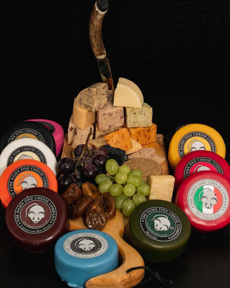 You haven’t got much time left to get those cheese orders in! 😱

Last day for ordering your cheese to be delivered in time for Christmas is Sat 18th Dec cut off is at Midnight. 

Order online at damnfinecheese.co.uk 🧀🧀 

#cheese #cheeseboard #thedamnfinecheesecompany