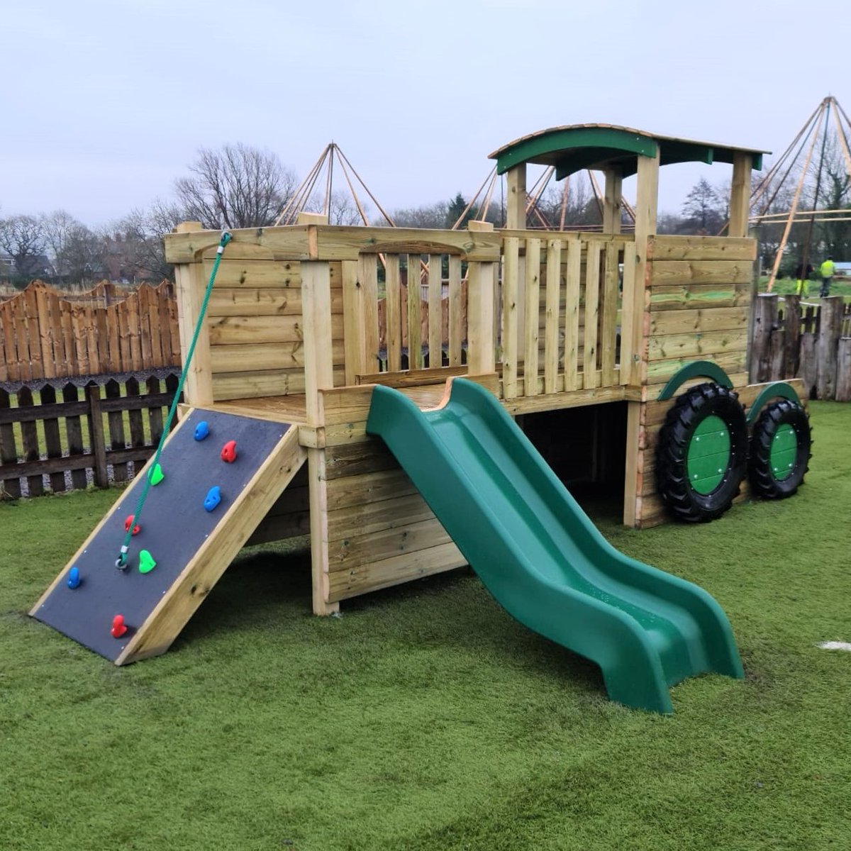 Playsound Services Ltd tweet media