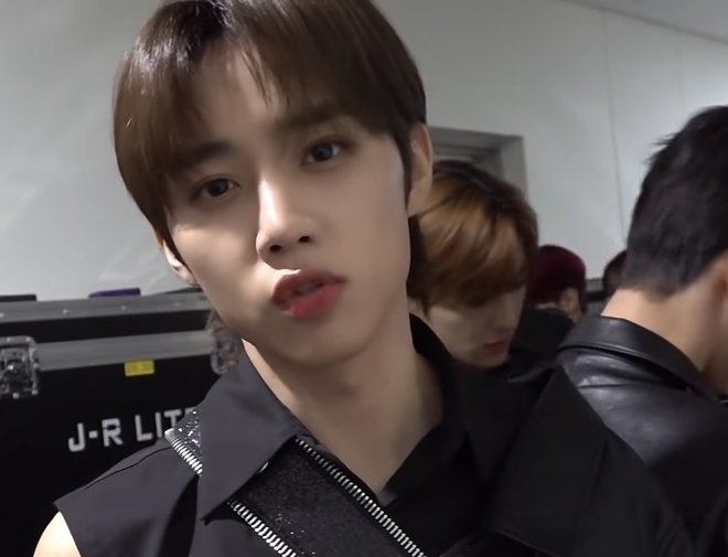 10ve0412's tweet photo. pouty sunwoo https://t.co/tX2o3UbyP8