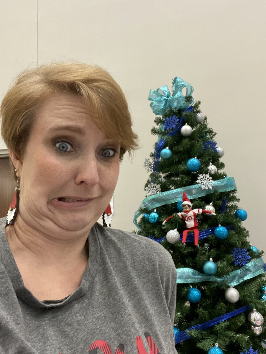 Emily Chambers tweet media