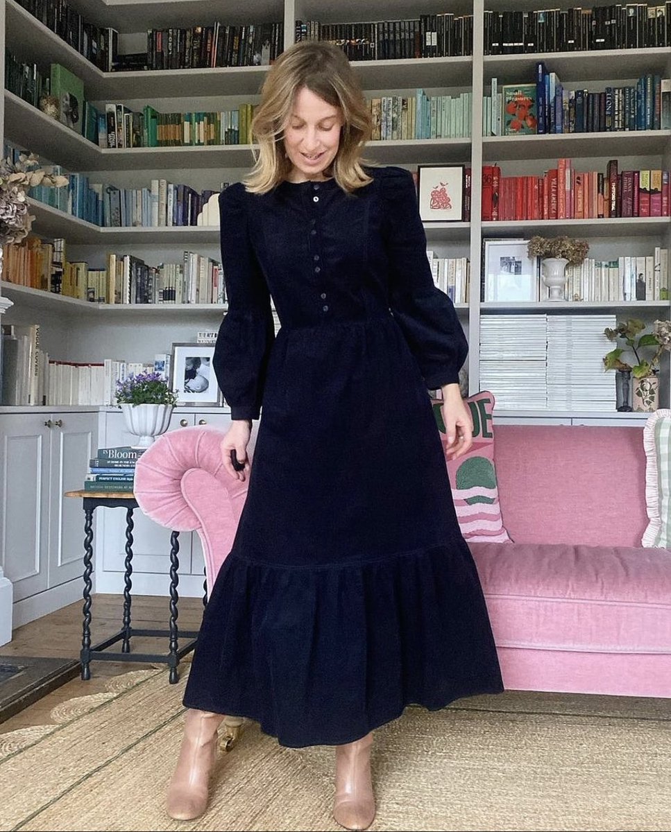 💙 CORDUROY 💙 It is all about the cord this season and this <a href="/cefinnstudio/">Cefinn</a> Dulcie dress has it all; with the look of velvet, the feel of lightweight cotton and most importantly machine washable!  We think it looks made for @natashapoliszczuk a winter wardrobe must.