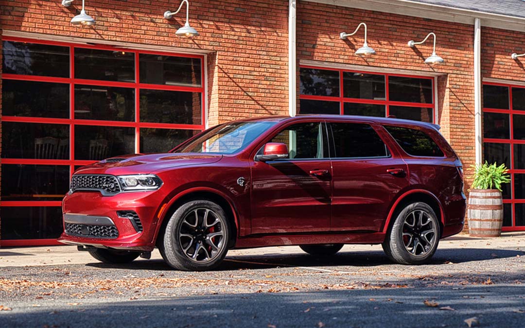 Dodge's tweet photo. A well-deserved spotlight. 🔥
#DodgeDurango #Hellcat https://t.co/M37V7cRKWa
