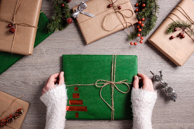 WSBHospices's tweet photo. Don't forget that you can give when you shop online - meaning the retailer will give a percentage of your spend to us at no extra cost to you. From Amazon to Argos - it has never been easier to shop for good. Find out more at https://t.co/0YVY1NMPkh #shop4good #hospicecare https://t.co/KEdl2IQFSg