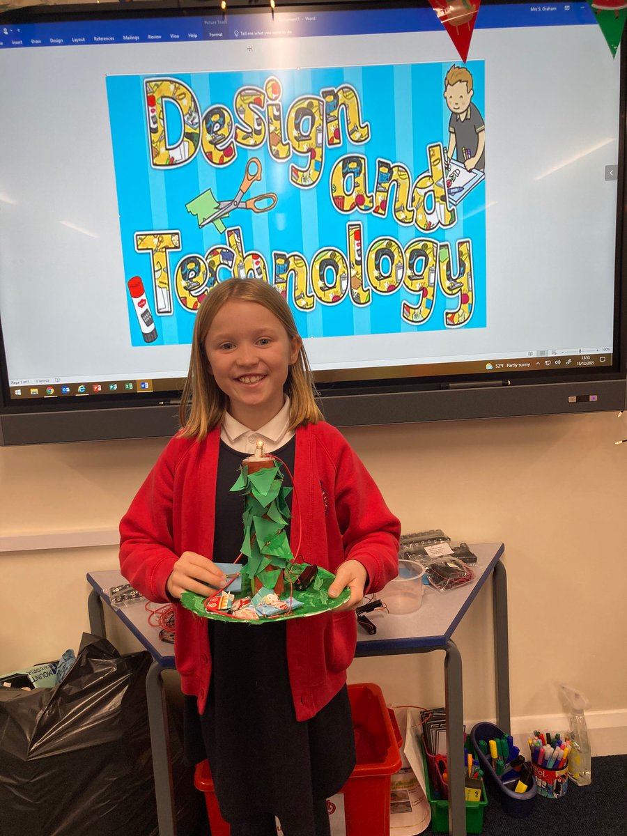 ArchibaldFirst's tweet photo. Class 10 have designed and made some fabulous models complete with an electric circuit and switch! #learningandhavingfun https://t.co/CaaNDZKwQN