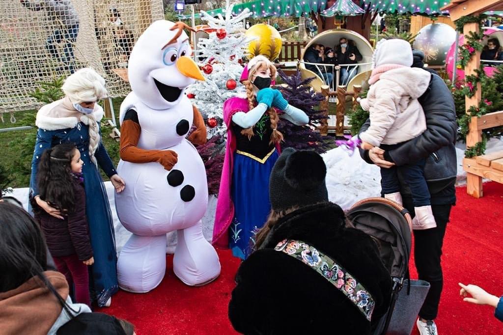 villelevallois's tweet photo. 🎅👸🏻 Le PÈRE NOËL et les PRINCESSES sont de retour cet après-midi à #LEVALLOIS !

🦄 Rendez-vous dans le Parc de la Planchette, entre 15h et 18h, pour des selfies inédits avec tous les personnages de MAGIC NOËL ! https://t.co/2n0GnXq7TS