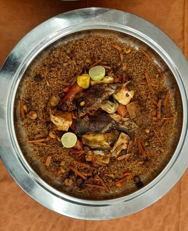 GuiomarAlonso's tweet photo. Le #Sénégal 🇸🇳 vient d'inscrire son célèbre Ceebu Jën sur la Liste du Patrimoine Culturel Immatériel de l'#humanité : un art culinaire transmis de générations en générations qui constitue une fierté nationale !

Ndokale Sénégal ! 👏

Gaccé Ngalama Sénégal ! 🎉

#kebetu #UNESCO https://t.co/4KzxiLA5BY