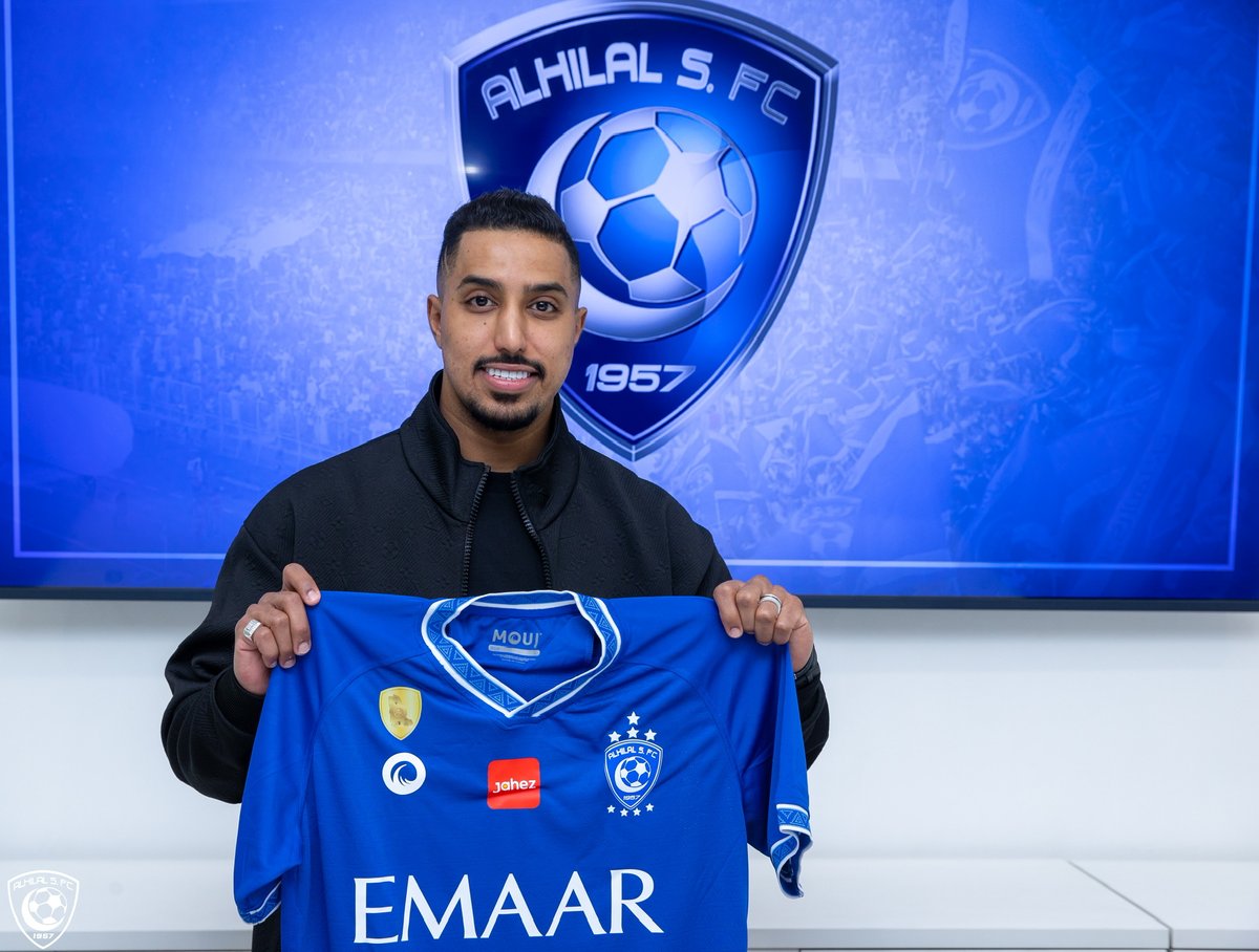Alhilal_FC's tweet photo. 📸 "التورنيدو" هلالي.. أول وتالي 😍💙

#سالم_هلالي
#الهلال https://t.co/1O8fW6e9Is