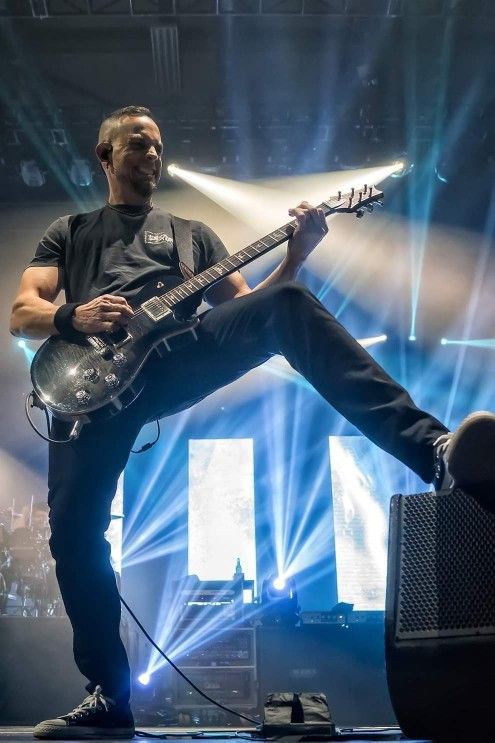 brazil_myles's tweet photo. Have a great Wednesday!#MarkTremonti #TremontiProject #MarchingInTime
@alterbridge @MarkTremonti 🦅🎸
📸 credit owner https://t.co/J7GR6uiM2h