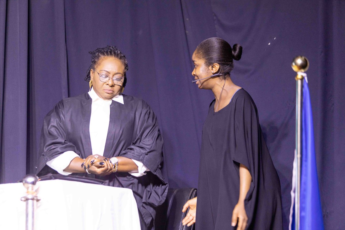 Raconteurprod's tweet photo. @declectic played Chidinma, in this play that interrogates the justice system in Nigeria. It also x-rays abuse on human rights &amp; social justice in Nigeria. It shows us that silence in the face of oppression is not golden; our silence creates monsters; they turn around to bite us. https://t.co/B6qzLFNOX6