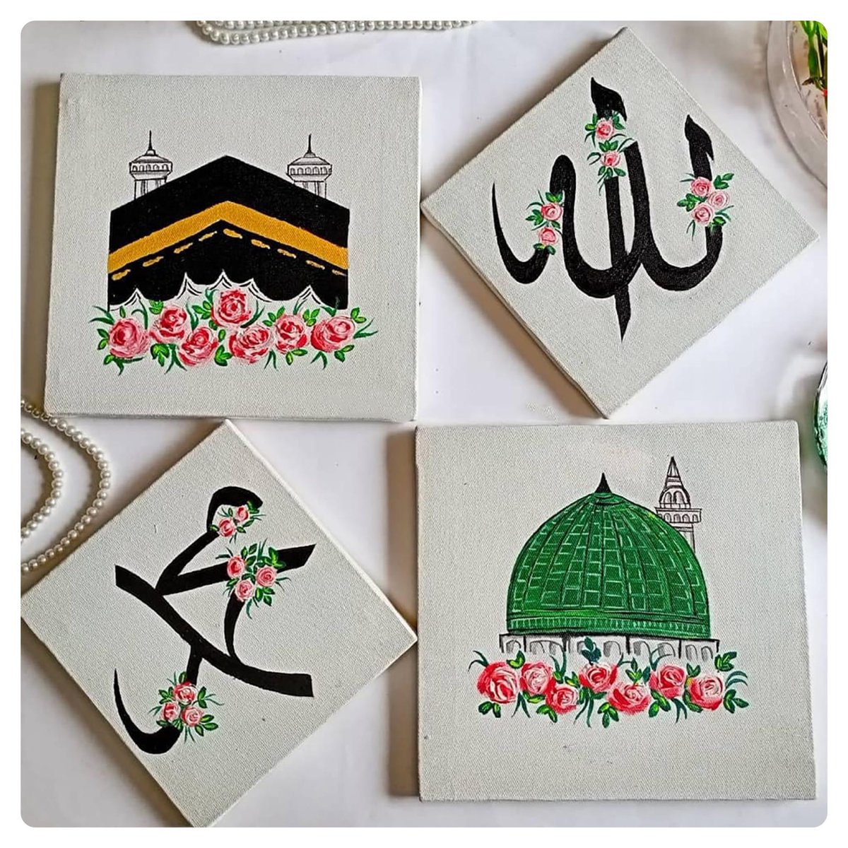 SadatAfghan15's tweet photo. رسول الله ﷺ د شهادت او منځنۍ ګوتې جوړه ونیولې،
ول زه او د یتیم سرپرست به په جنت کې دا رقم یو ځای یو!
(البخاری https://t.co/QzRabdpxsN