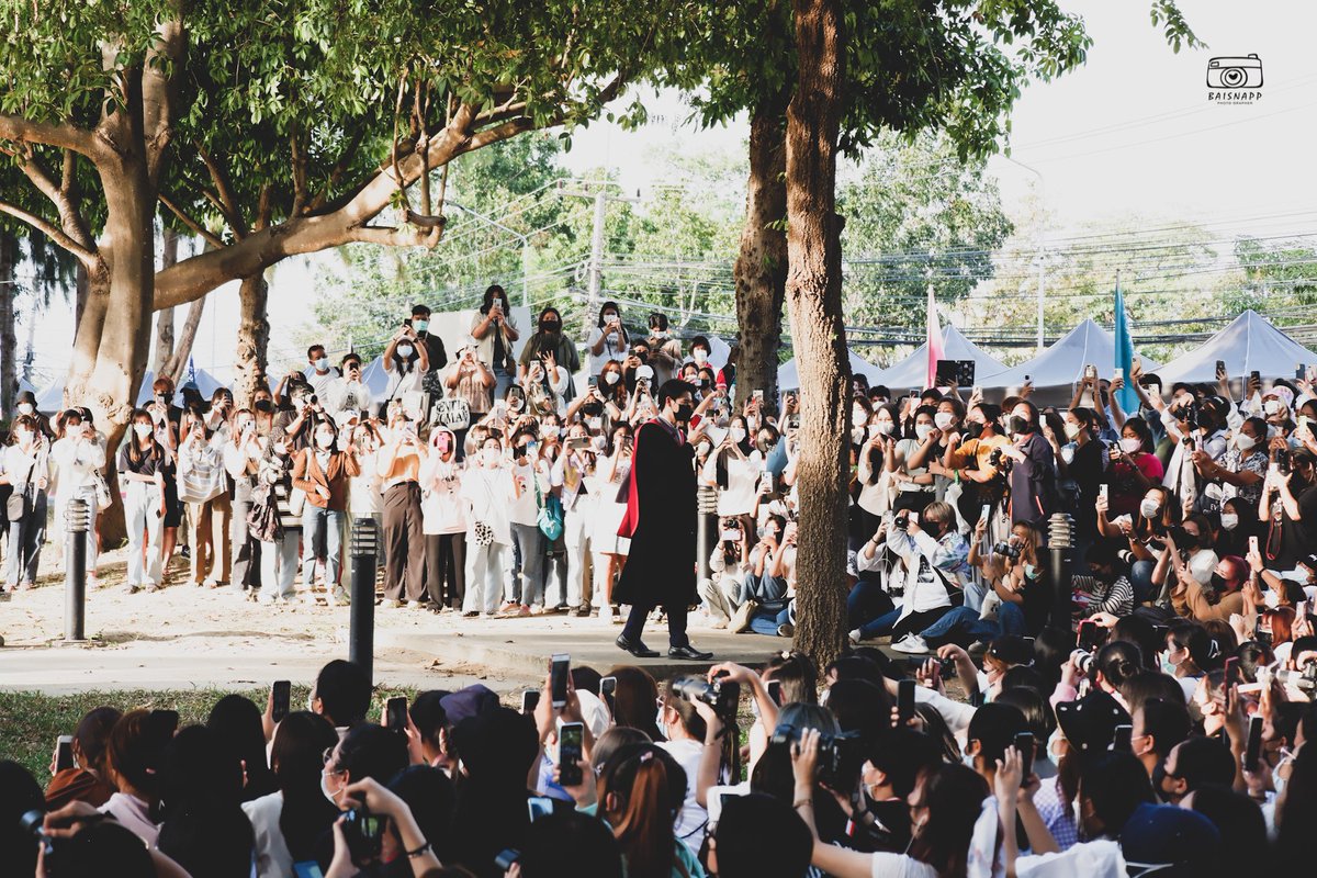 skyy__baii's tweet photo. “บัณฑิตคนเก่งของหมูยอ”✨🧑‍🎓

#yinyin_anw @yinyin_anw 
#YinYinGraduation https://t.co/HkhYBvBVli