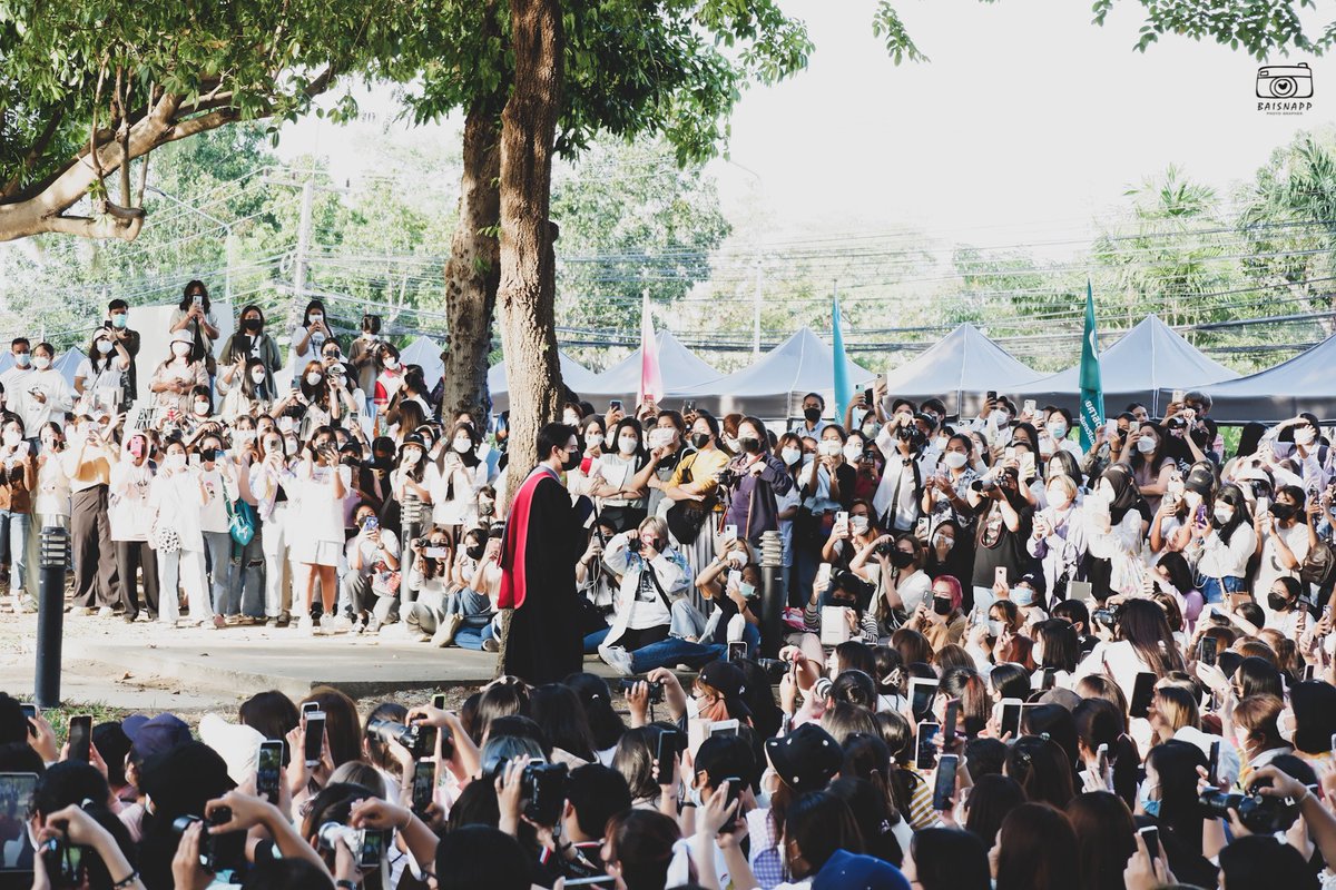 skyy__baii's tweet photo. “บัณฑิตคนเก่งของหมูยอ”✨🧑‍🎓

#yinyin_anw @yinyin_anw 
#YinYinGraduation https://t.co/HkhYBvBVli