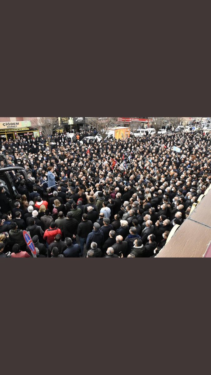 CerkesIyi's tweet photo. Güneş kadın Elbistan’da bu bir iktidar yürüyüşünün ayak sesleri https://t.co/dXu4vekkHT