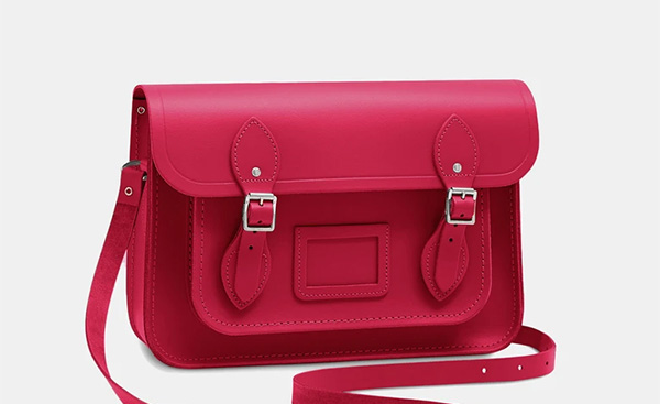 PL RT  Win a bag of your choice* up the value of £350 from iconic British satchel brand <a href="/CamSatchelCo/">Cambridge Satchel</a> #competition #giveaway #win #handbag bit.ly/30txuzL