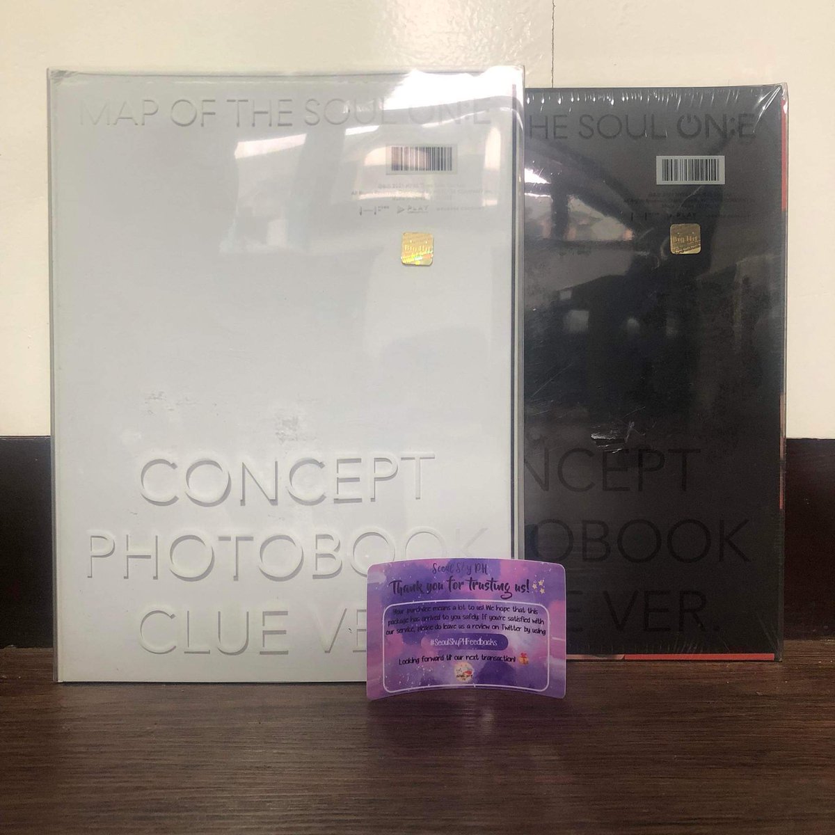 WTS/LFB | #SeoulSkyOnhand

[HELP RT]

MAP OF THE SOUL ON:E PHOTOBOOK (CLUE/ROUTE)

🏷️ ₱1,650 + LSF

✔️ Sealed, complete inclusions 
‼️ PAYO/ 3 days to pay 
✨ Onhand, ready to ship
💳 Gcash and BPI

📝 Reply with "MINE - CLUE/ROUTE" if a serious buyer
