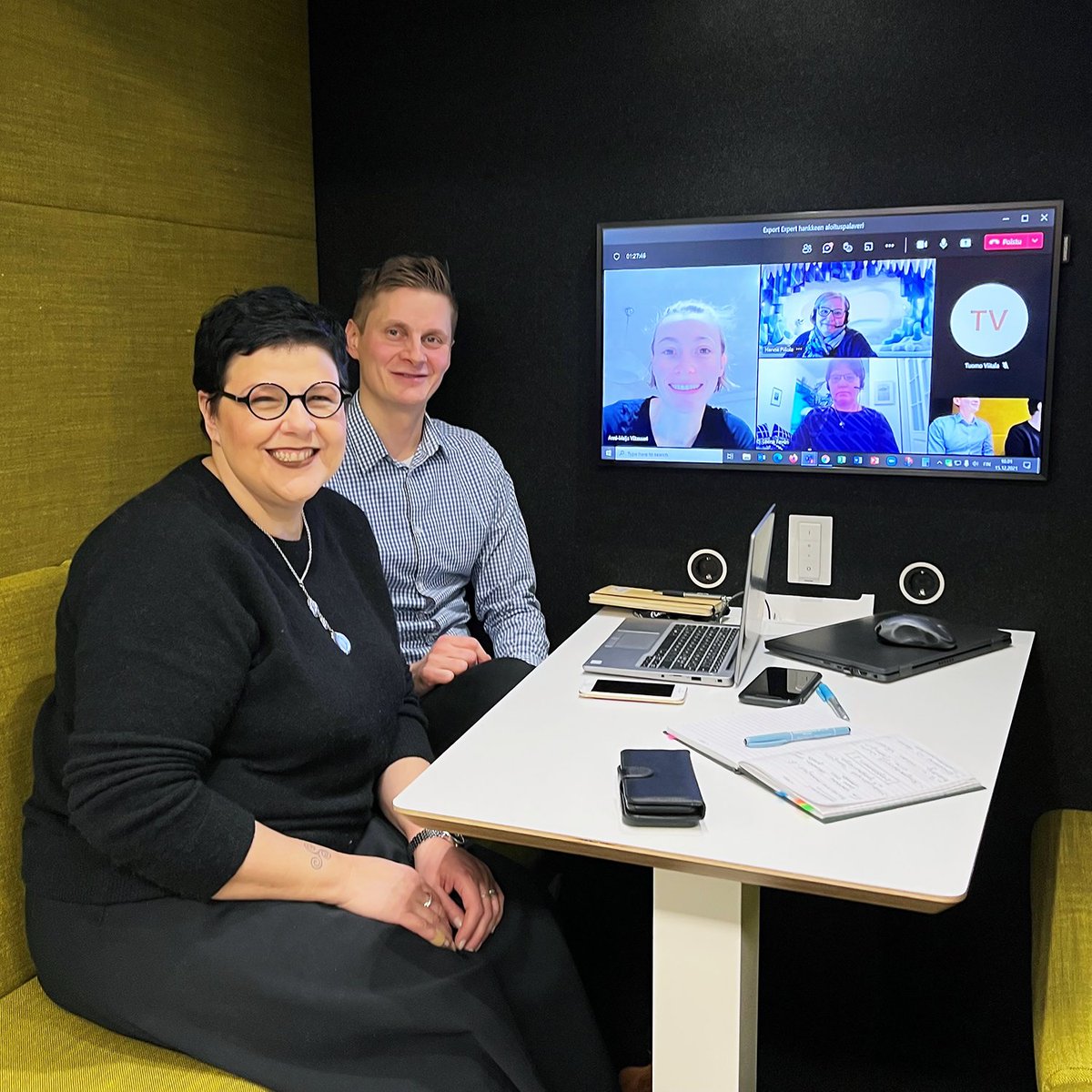 centriaamk's tweet photo. #ExportExpert -hanke polkaistiin tänään käyntiin aloituspalaverin merkeissä! Hankkeessa avustetaan yrityksiä kansainvälisten osaajien rekrytoinnissa ja pyritään työllistämään erityisesti liiketalouden ja tekniikan alojen kv-opiskelijoita. #centriaamk #InternationalTalent https://t.co/nW6MNK1Px5