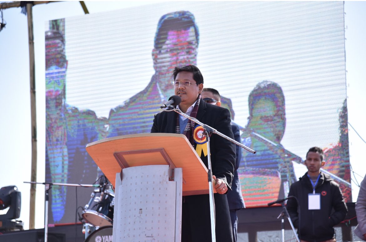 MeghalayaGov's tweet photo. Hon'ble Chief Minister, Sh. @SangmaConrad today attended the Self Help Group Mela at Rapleng village & launched the Market Outlet at Laitdiengsai village under #Mawkynrew C&RD Block @CMO_Meghalaya (https://t.co/YEVD1Q2Ezd) https://t.co/k5IVcsOiIm