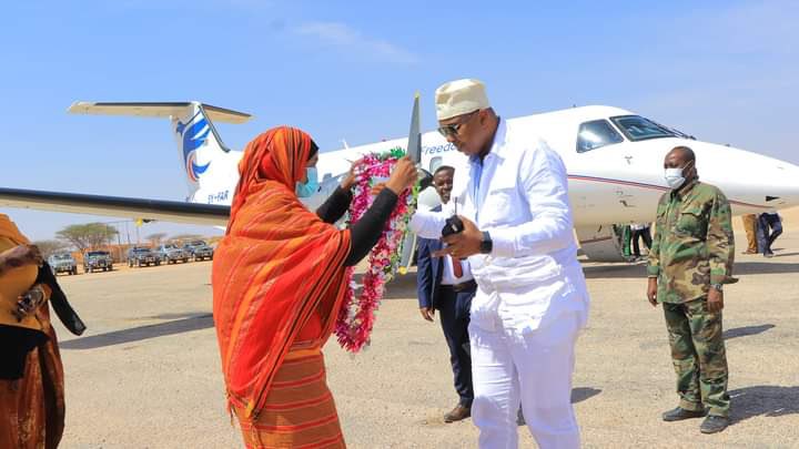 MAbdirizak's tweet photo. Thank you to the people of Galkacyo for their warm hearted welcome, as I seek to gain their support and those of my elders for the Parliementary seat. https://t.co/NfNxvLers4