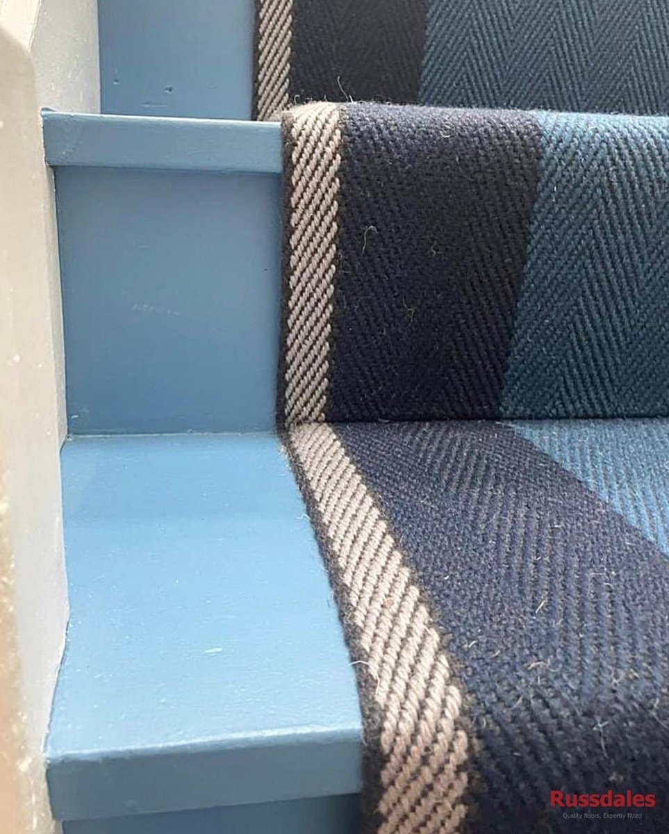 russdalesfloor's tweet photo. #RogerOates #stairrunner in Franklin Indigo (61 cm) fitted to our clients' home. ππ€©
If you are thinking of buying a new floor, book your exclusive One-On-One appointment and visit our showroom! Book your appointment here-
https://t.co/4AW3kWkwNX
@Roger_OatesUK https://t.co/OlmVKiJTKg