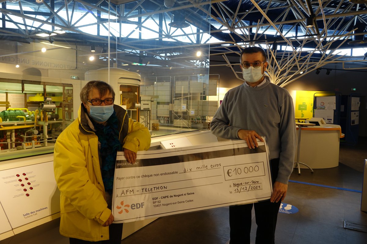 EDFNogent's tweet photo. #Telethon2021 ➡️C'est avec un immense plaisir que la centrale de Nogent-sur-Seine a remis ce lundi 13 décembre, un chèque de 🔟0⃣0⃣0⃣€ à l’@Telethon_France. Challenge sportif, dons d'heures, vente #solidaire, merci à tous nos salariés pour leur mobilisation ! https://t.co/XG04N22A1I