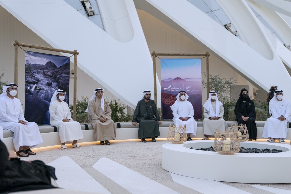 UAEmediaoffice's tweet photo. محمد بن راشد يعلن عن إطلاق حملة #أجمل_شتاء_في_العالم في نسختها الثانية ترسيخًا لمكانة الدولة السياحية ولتنشيط السياحة الداخلية في الإمارات، وذلك في فعالية خاصة عقدت في #إكسبو_دبي_2020 https://t.co/NTEcdtLaM6