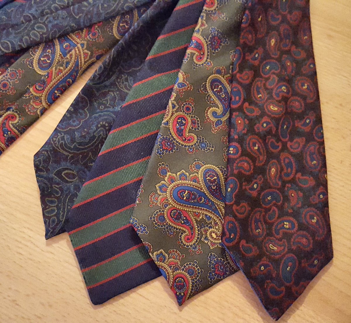 johnnyblacksad's tweet photo. Tie game insane 😎 https://t.co/okWPrtZIq2