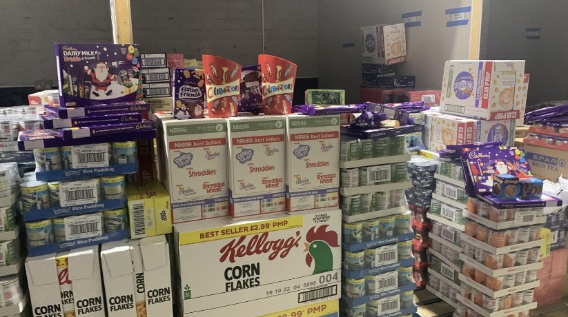 Delighted with the turnout for our second <a href="/RotaractDundee/">Rotaract Dundee</a> food bank collection ahead of Christmas. 🎄Great to see so many people pulling together at this time of year for a worthwhile cause #RotaryDundee #foodbank #Christmas