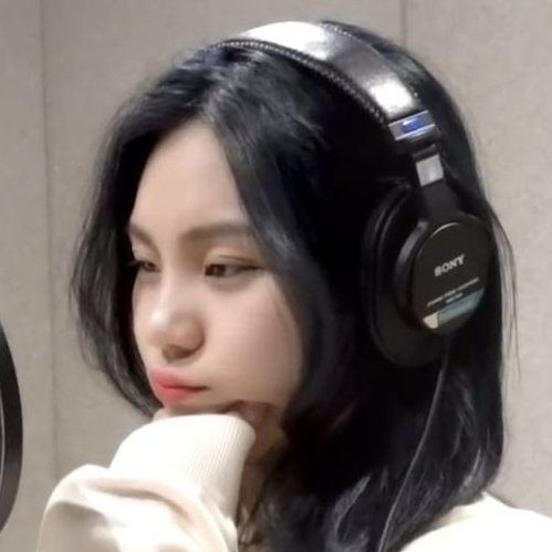 woniepookiee's tweet photo. #NewProfilePic https://t.co/IJyLUhVIMA