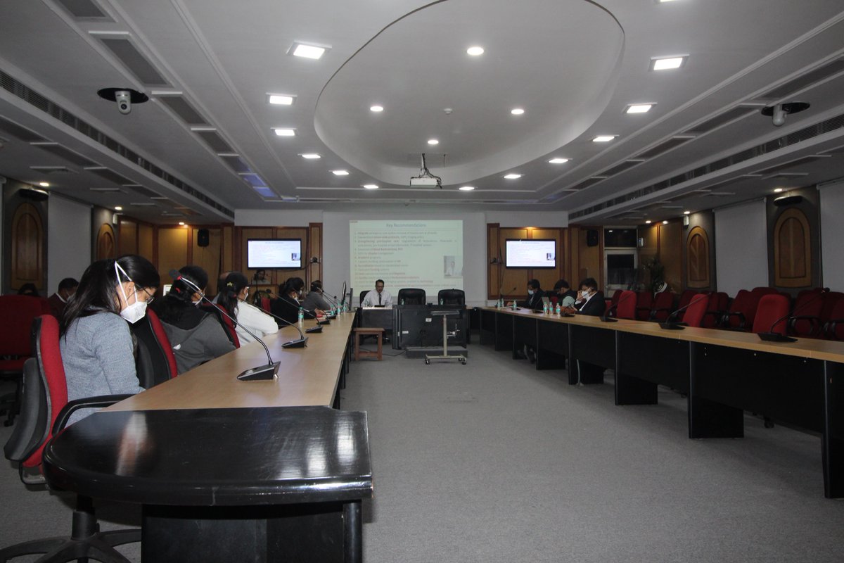 WHO_CCET's tweet photo. Brainstorming meeting for Building World Class Emergency and Injury Care System in India held at AIIMS, New Delhi.
Click on the link to watch the entire session -  
https://t.co/HrXwbYA9tD
#NitiAayog #aiims #emergencycare https://t.co/hbLeX4Buao