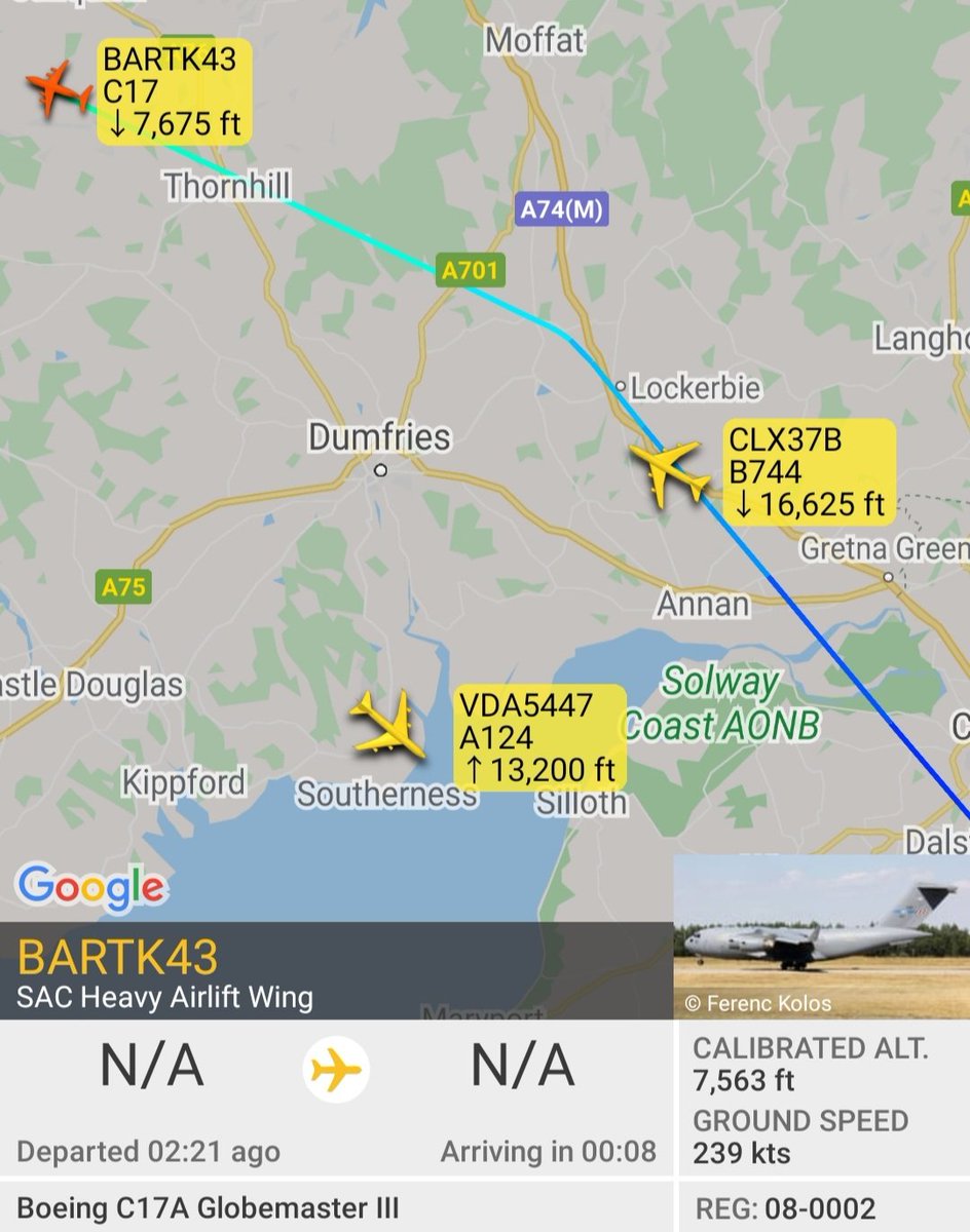BloodyPolitics's tweet photo. As an Antonov departs a USAF C17 Globemaster and a Cargolux 747 are on approach. Another busy day at #Prestwick Airport.

#bartk43
#clx37b
#Vda5447
#avgeek https://t.co/grpLniPAzW