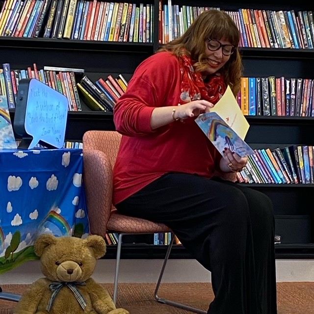 RothLibraries's tweet photo. We had a lovely time at #WickersleyLibrary last Saturday, with a wonderful visit from author & illustrator @ZowieNorris!
Copies of Zowie's book, Barb the Bird of Hope, will be available to borrow in libraries soon, so keep an eye out! https://t.co/H8PvAQKFoX