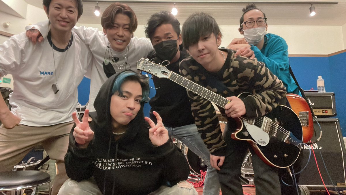BNV__KEI's tweet photo. ❤️💙💛🧡💚💖 https://t.co/G6feDG2VXX