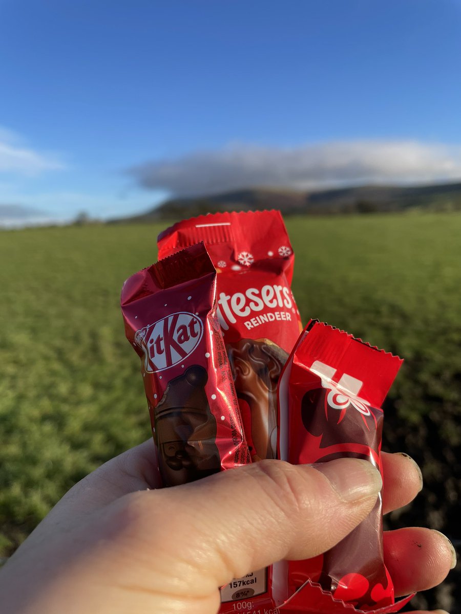 It’s that time of the year again and something festive and delicious is heading out with your orders. While stocks last (or before we eat them all 😋).