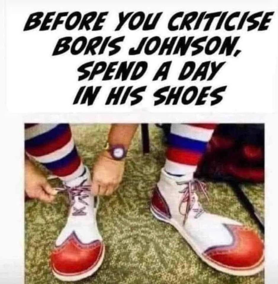 TonyJohnstone56's tweet photo. 🤣 https://t.co/s7AUUz9GTa