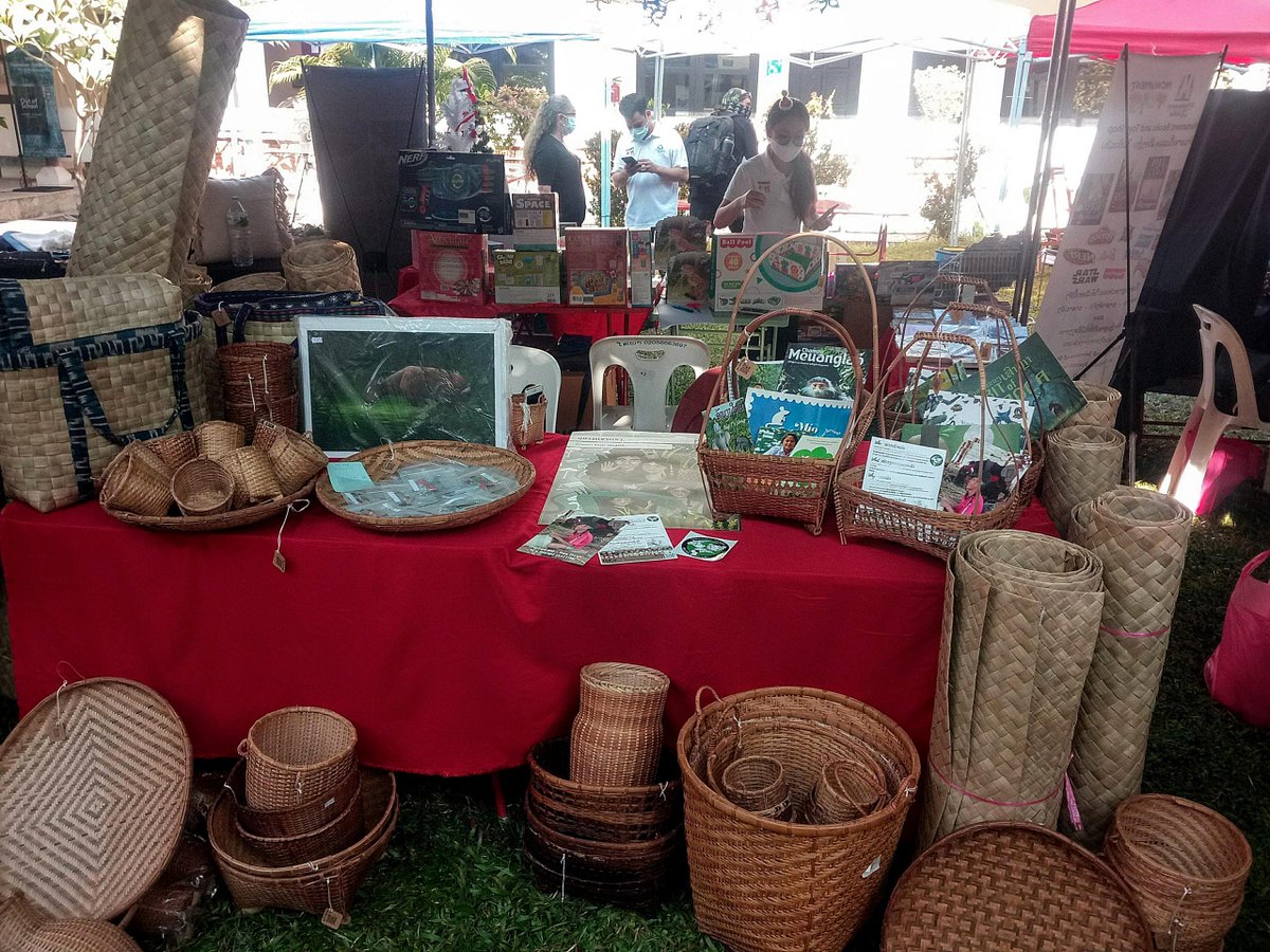 From the forests of Nakai-Nam Theun National Park to the urban markets of Vientiane Capital! - conservationlaos.com/from-the-fores…