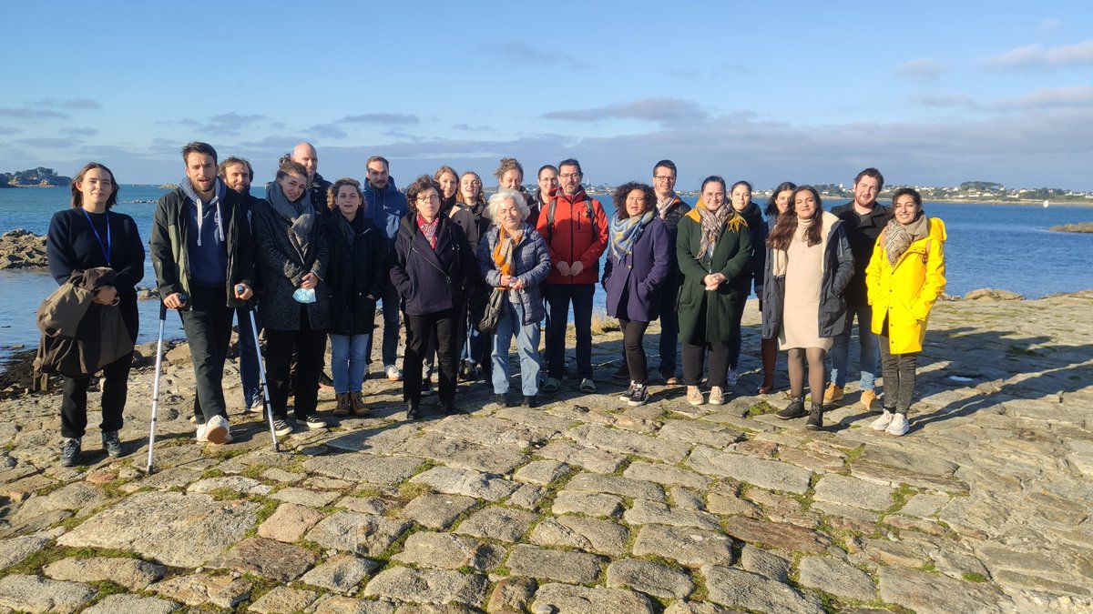 ABiMS_SBRoscoff's tweet photo. Metabarcoding training week with #SeBiMER @Ifremer_fr @ABiMS_SBRoscoff. @IFB_Bioinfo @Biogenouest https://t.co/pLMM7gt89e