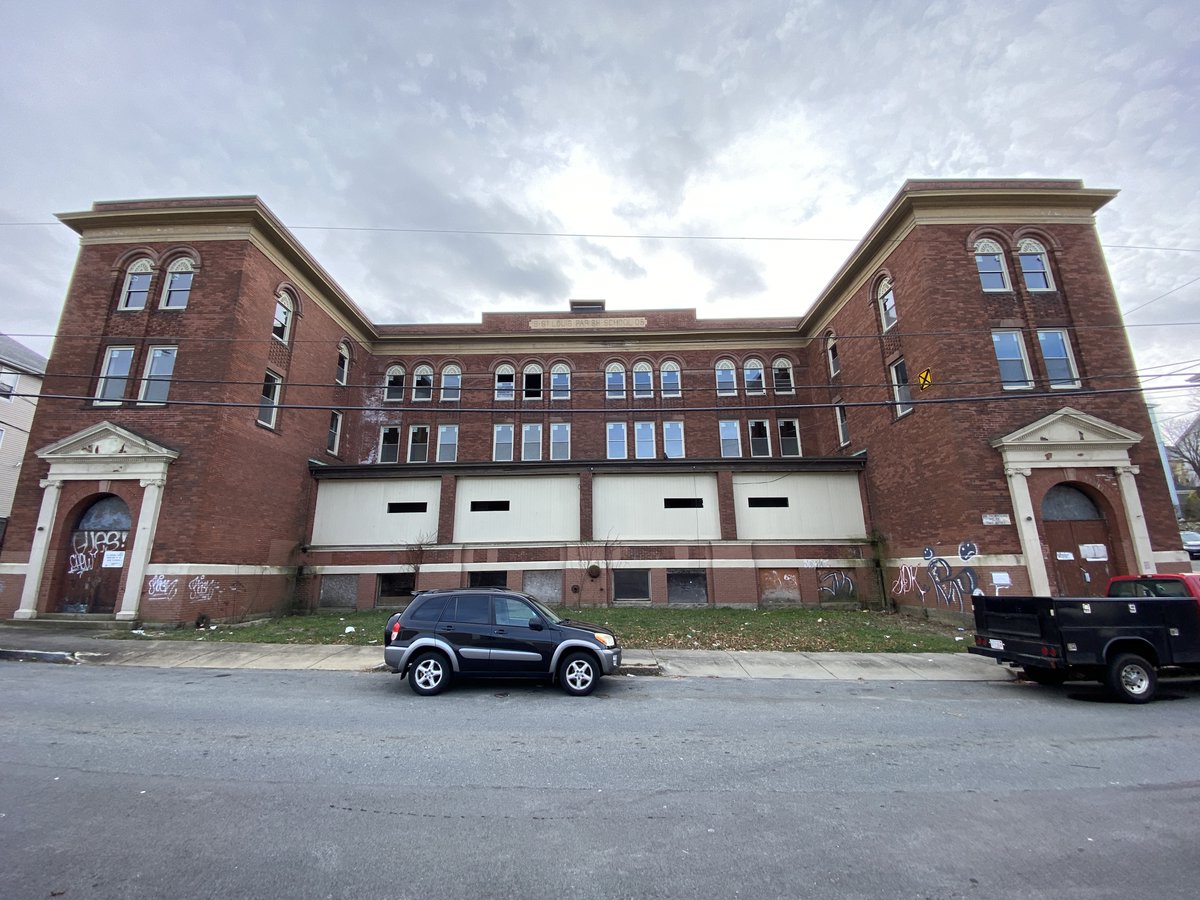 VStudioA's tweet image. Adaptive reuse is in the air! We are so excited to transform a derelict school into a gorgeous place to live. Inspired by lofts and some of our past conversions (firehouse at 407 Dudley, school at 11 Newcomb, Priscilla Beach Theater,...)