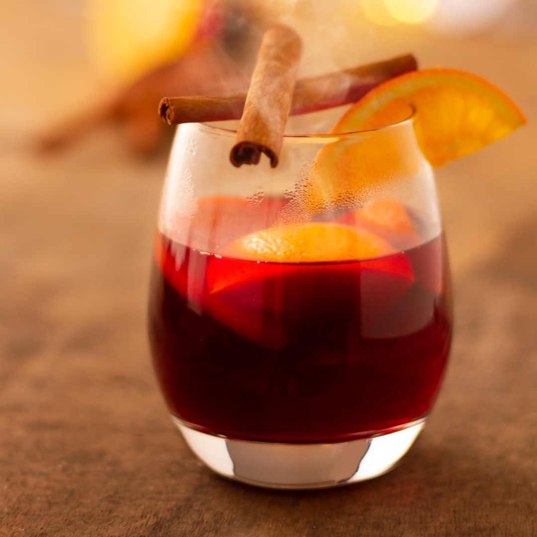 Does anything beat a glass of warm #mulledwine on a chilly #Christmas evening? As one of our #Christmasspecials this year, you can try one for just £4.50.