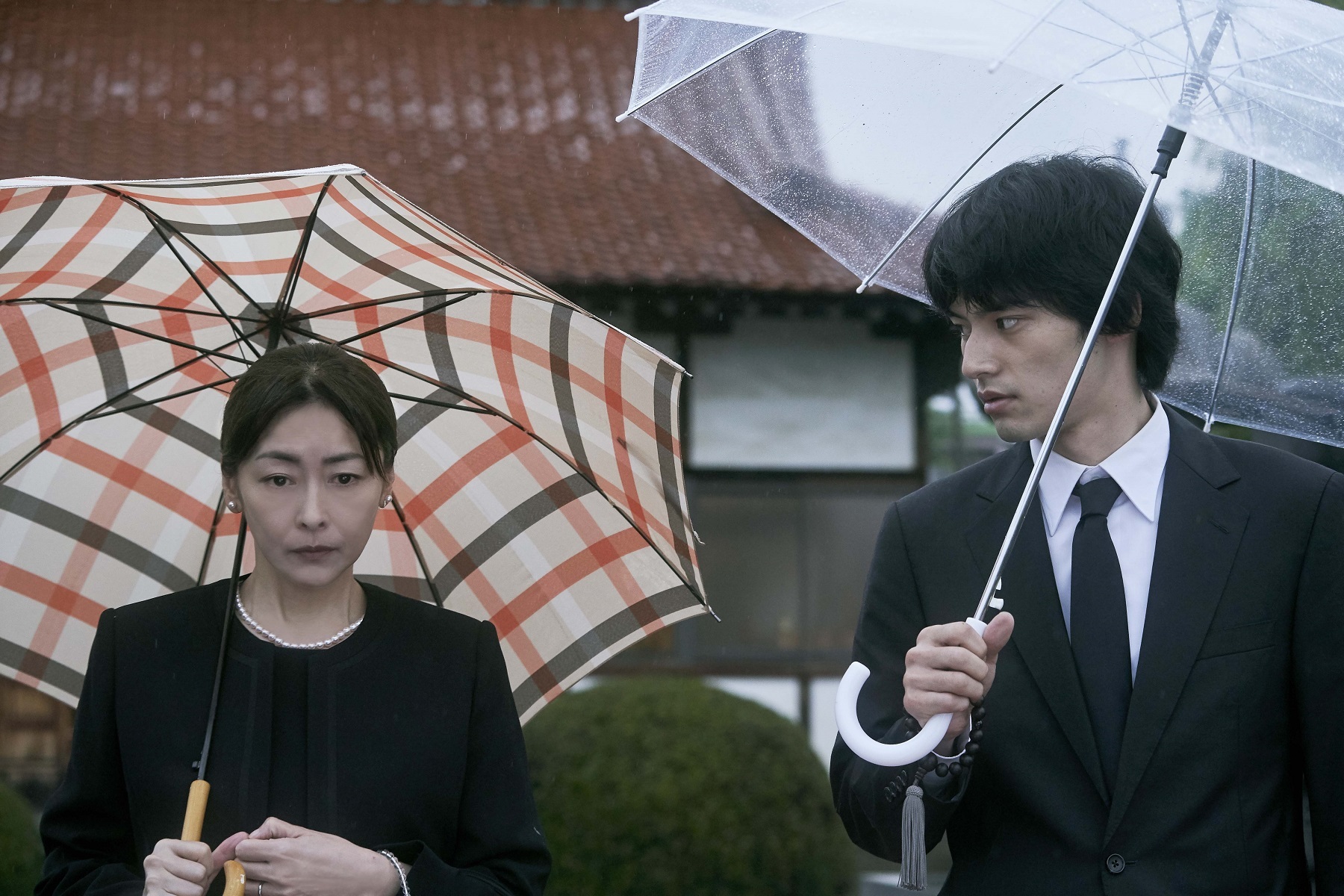 映画『死刑にいたる病』公式 on X: 映画『死刑にいたる病』公式 on X: